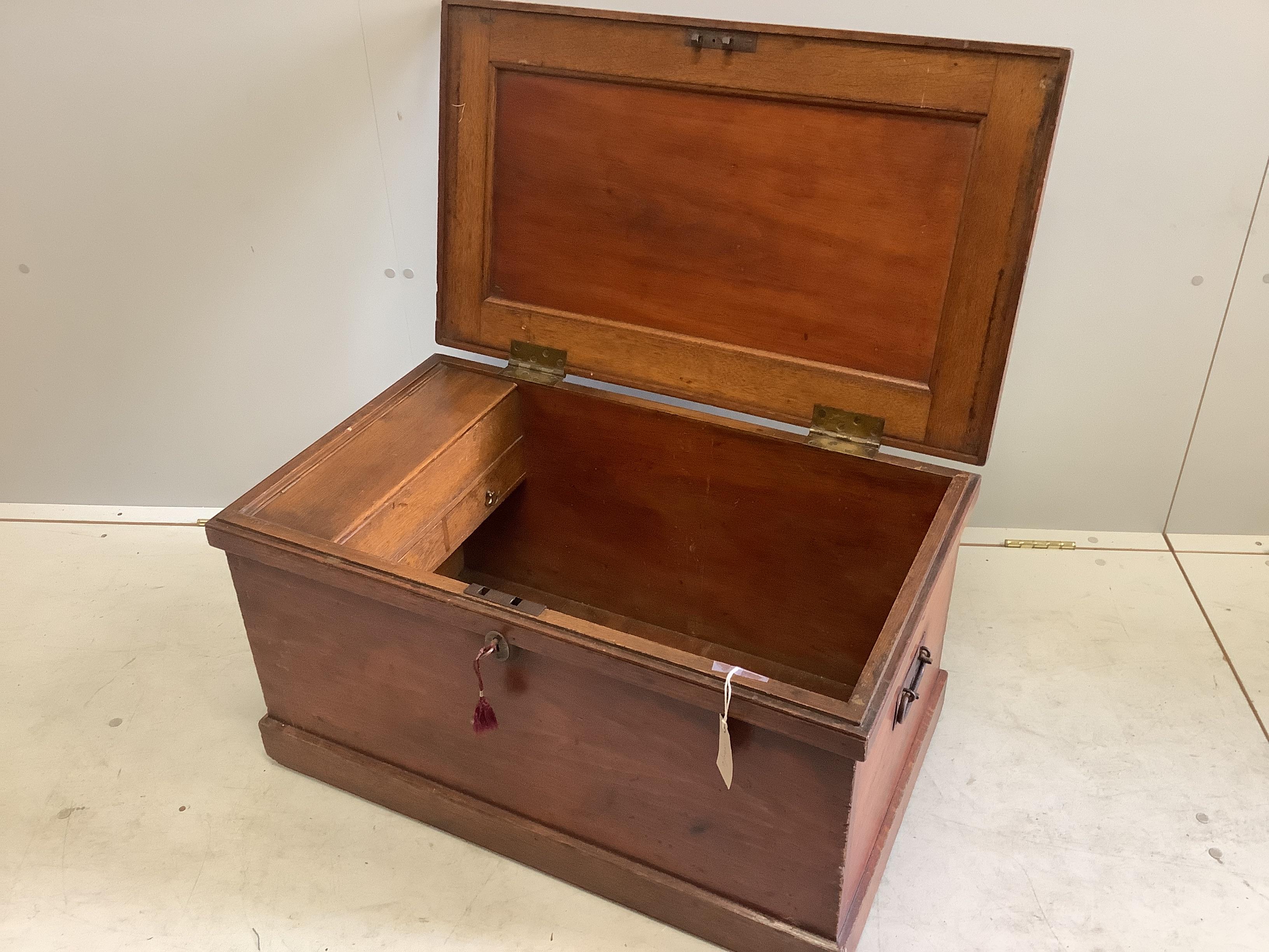 A Victorian elm and pine carpenter's chest, width 78cm, depth 46cm, height 43cm